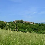 Διαμέρισμα Hum-the Smallest Town In The World